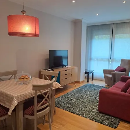 En El Centro Con Garaje Directo. *