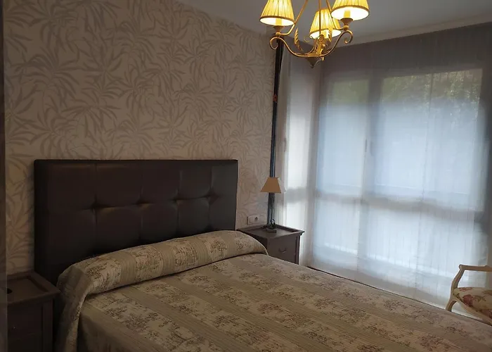 Apartment En El Centro Con Garaje Directo.