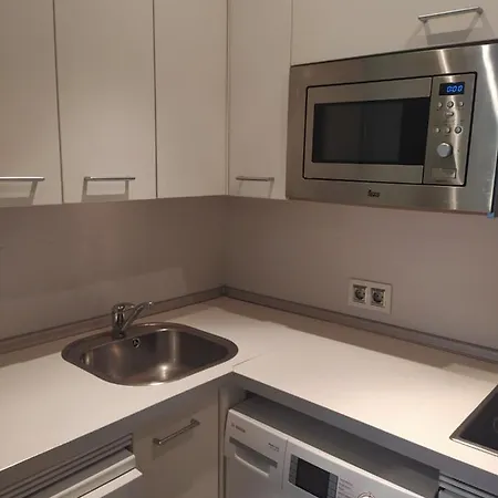 En El Centro Con Garaje Directo. Бильбао