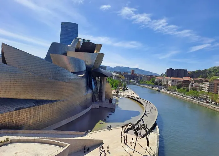 En El Centro Con Garaje Directo. Daire *